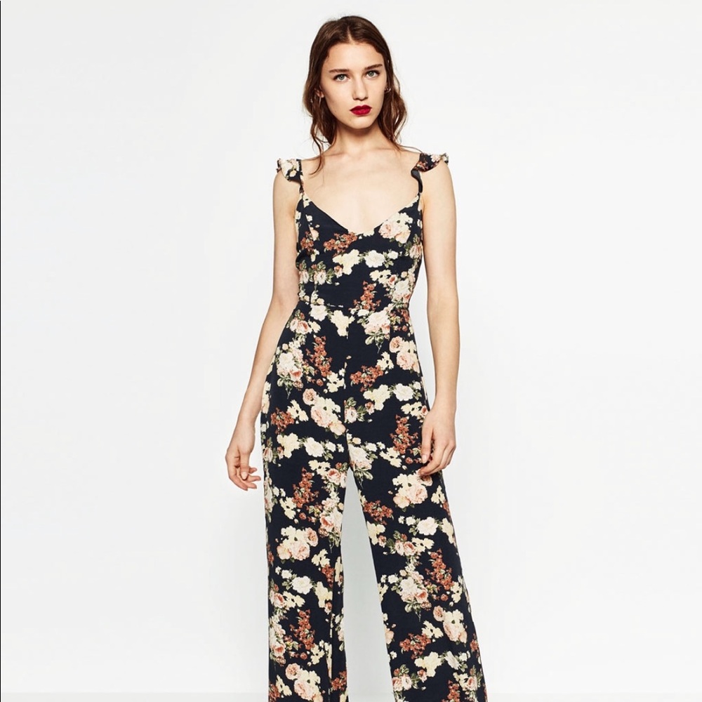Zara jumpsuit brand new